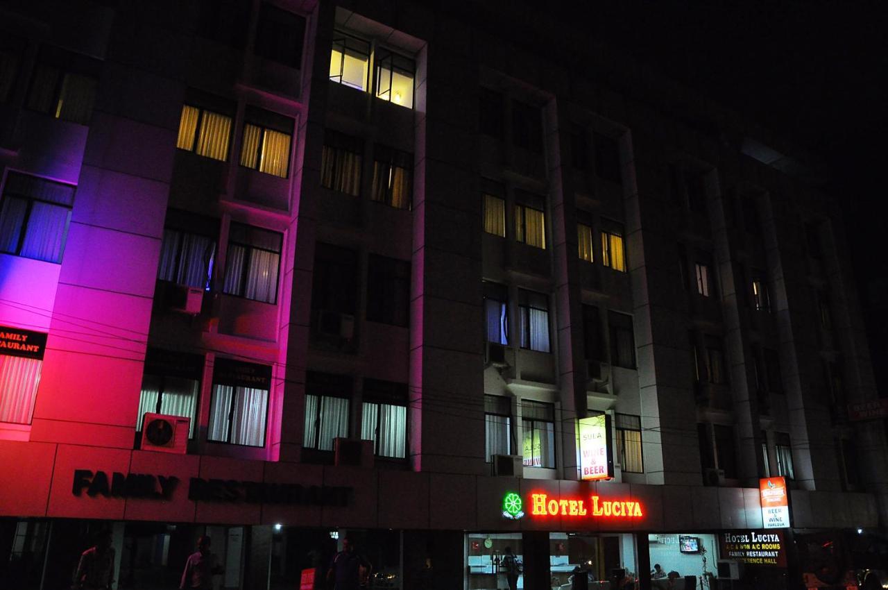 Hotel Luciya Kochi Exterior photo